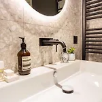 Caire - Center Apartman