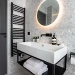 Caire - Center Apartamento
