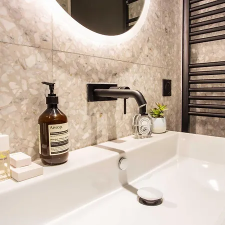 Caire - Center Apartamento