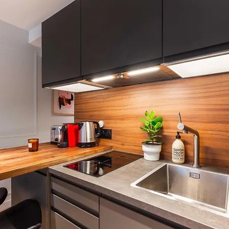 Caire - Center アパート