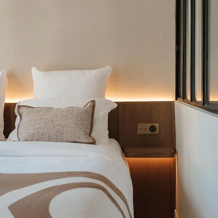 Caire - Center Apartman Párizs